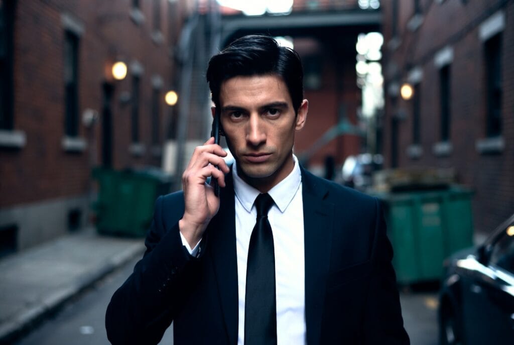 A professional Gmail security and monitoring application interface, showing expert insights into ethical account access and protection features.