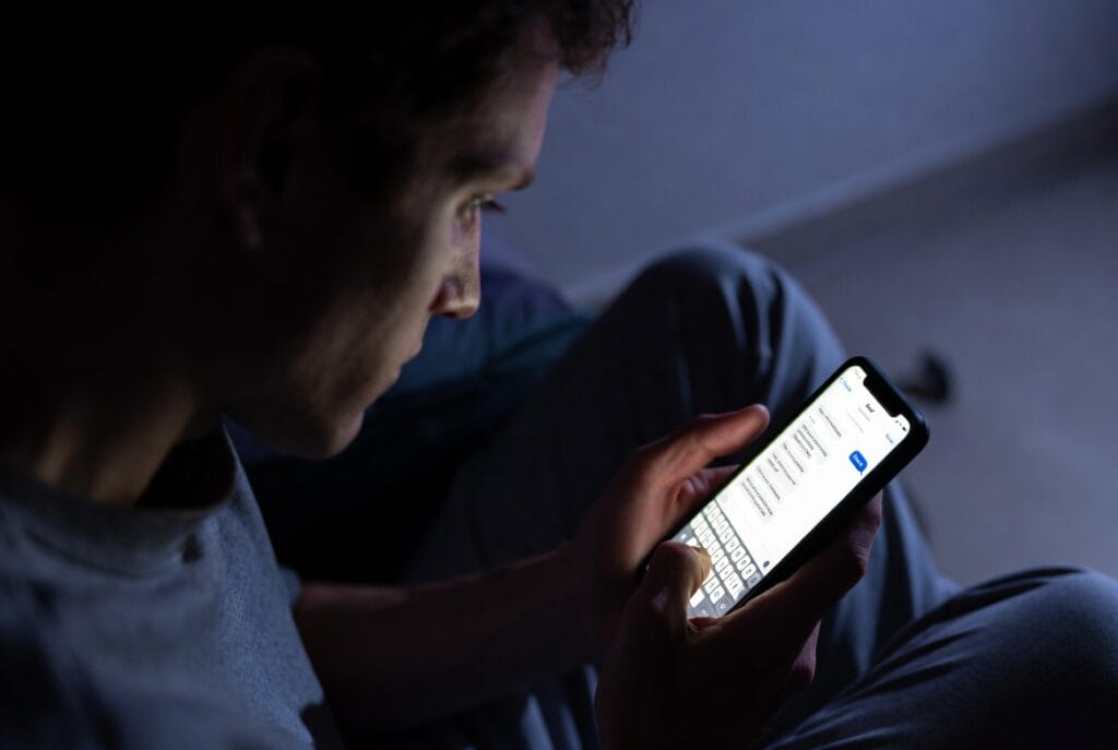 The Truth About Checking Your Spouse's Text Messages for Free 7 A professional Gmail security and monitoring application interface, showing expert insights into ethical account access and protection features.