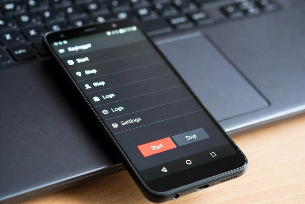 A professional Gmail security and monitoring application interface, showing expert insights into ethical account access and protection features.