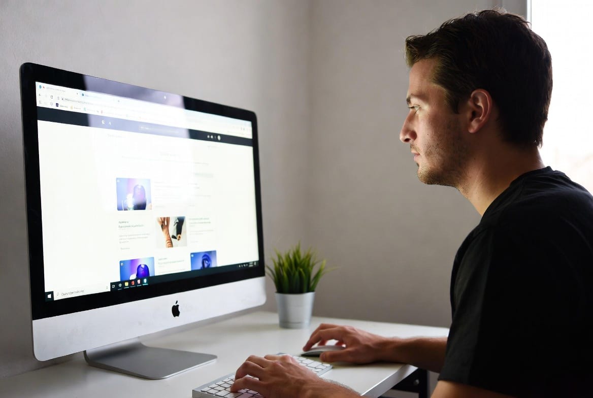 How to Discover Your Husband's Online Activity: A Clear Path to Truth